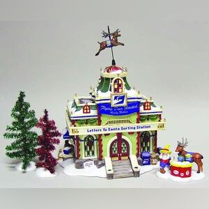 NIB Dept 56 “Letters to Santa Sorting Station” North Pole Series Retired Tested